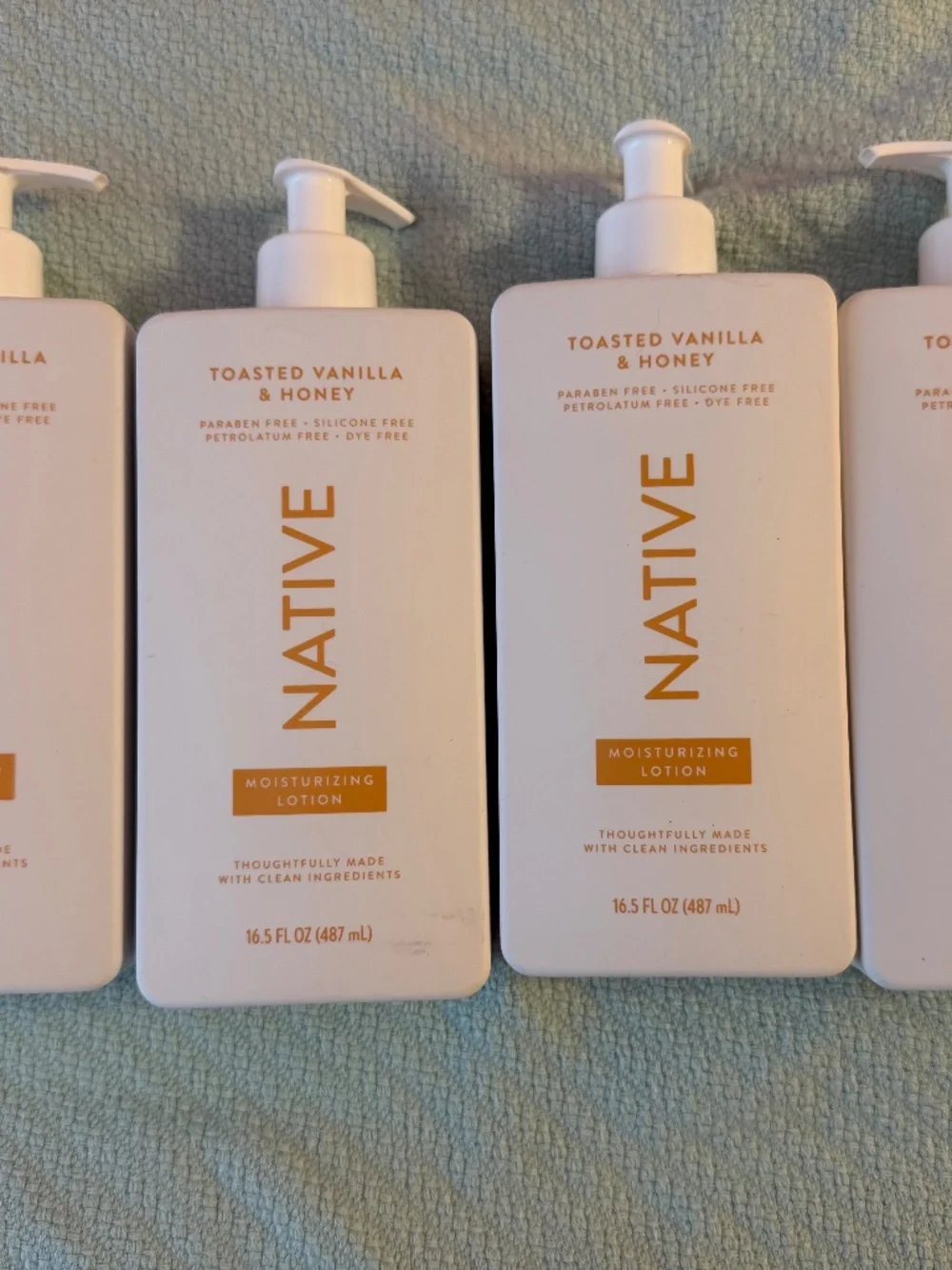 Set of 4 Native Toasted Vanilla & Honey Body Lotion